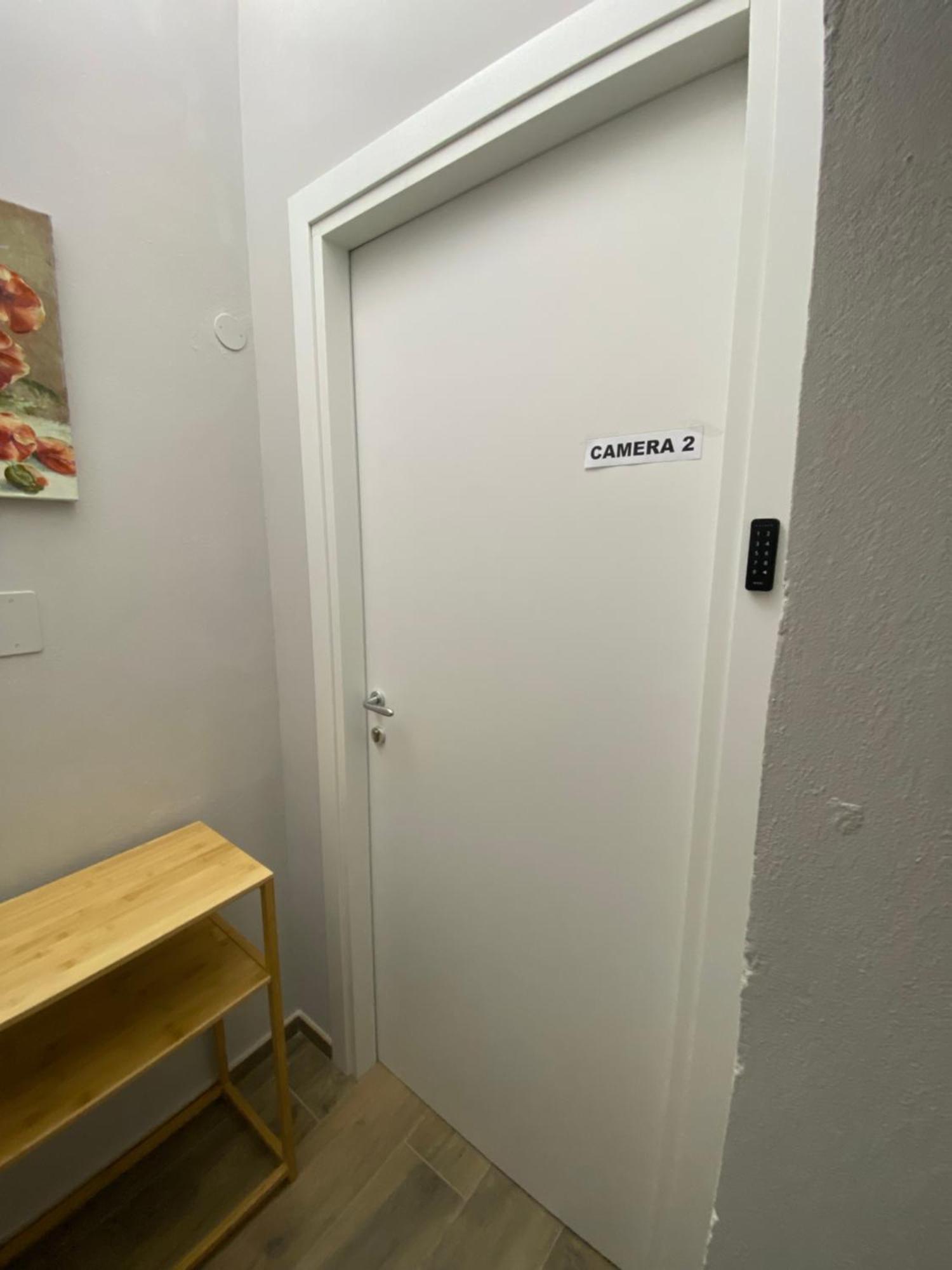La Casa Nel Vicolo Camera 2 카살레몬페라토 외부 사진