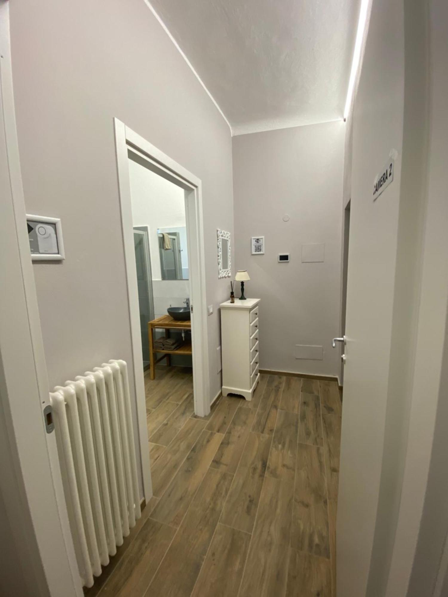 La Casa Nel Vicolo Camera 2 카살레몬페라토 외부 사진